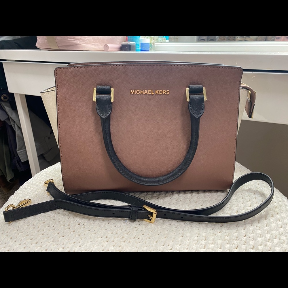 Michael Kors Marilyn Medium Satchel purse! Brand new